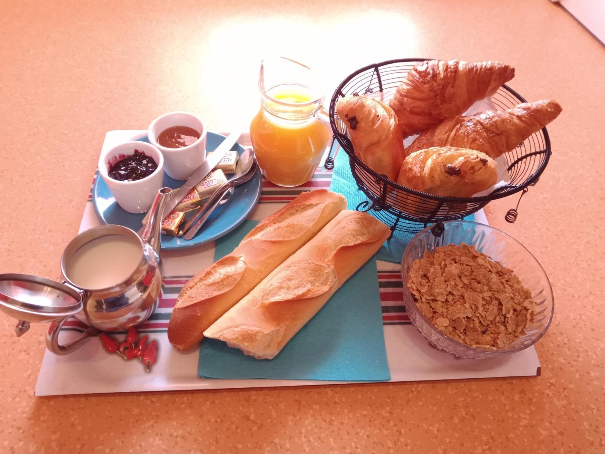 Gite Des 3 Etangs Malvières Buitenkant foto